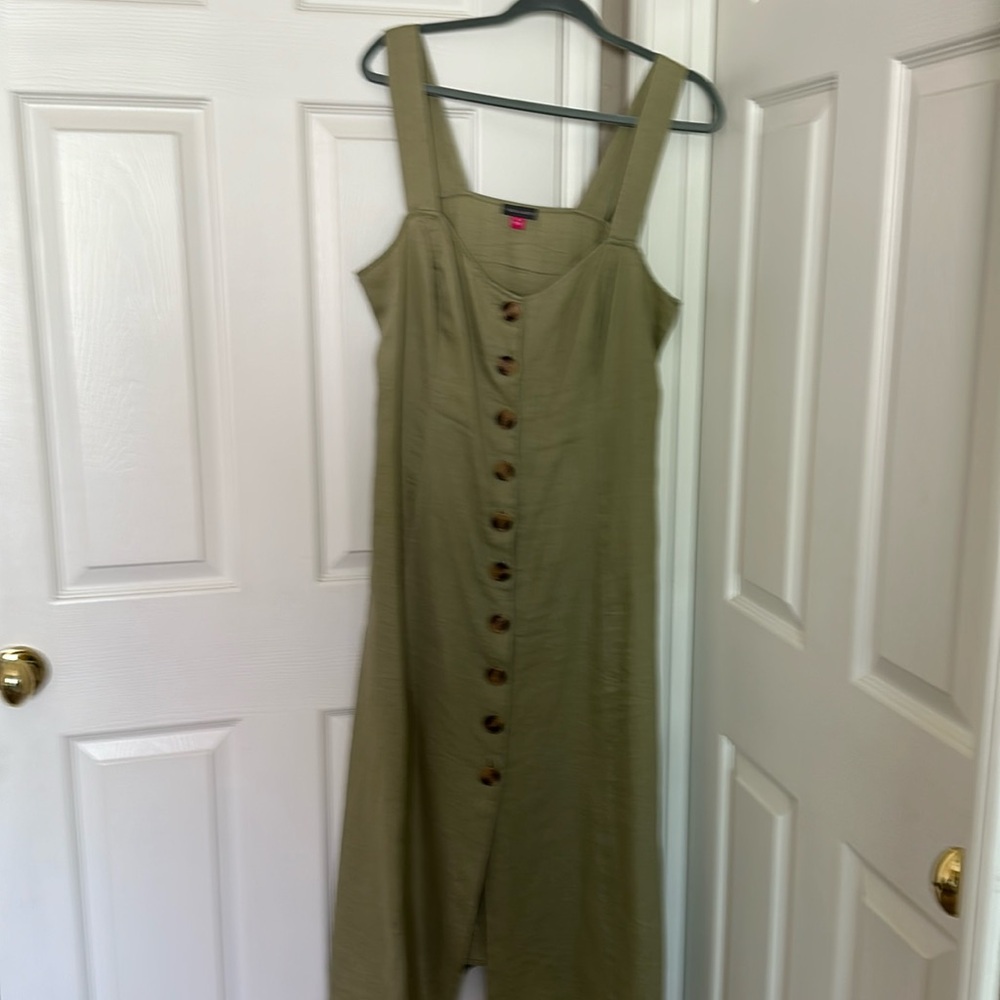Vince Camuto-linen dress, size XL, in sage